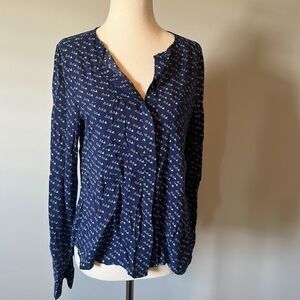 Maeve sz 2 bird print button front long sleeved blouse